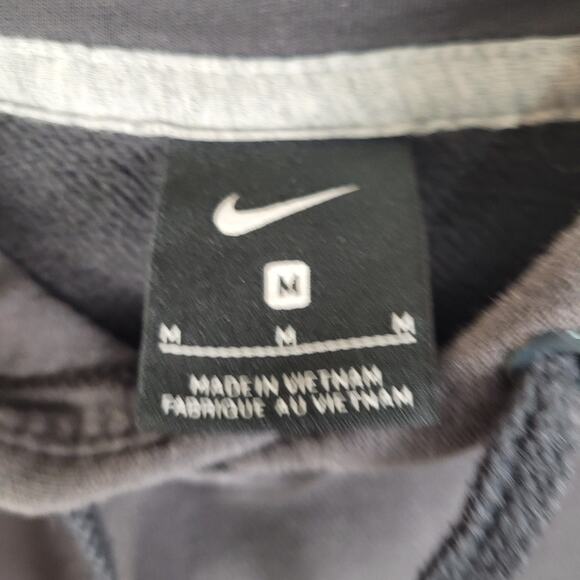 Nike Santa Clara Black and Red Large graphic Long Sleeved Hoodie Size Med - Picture 3 of 6